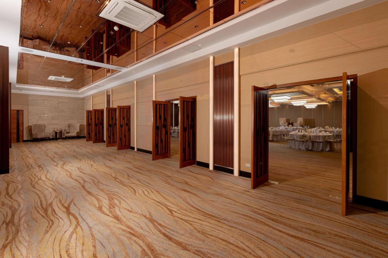 אנגלס Best Western Plus Metro Clark מראה חיצוני תמונה