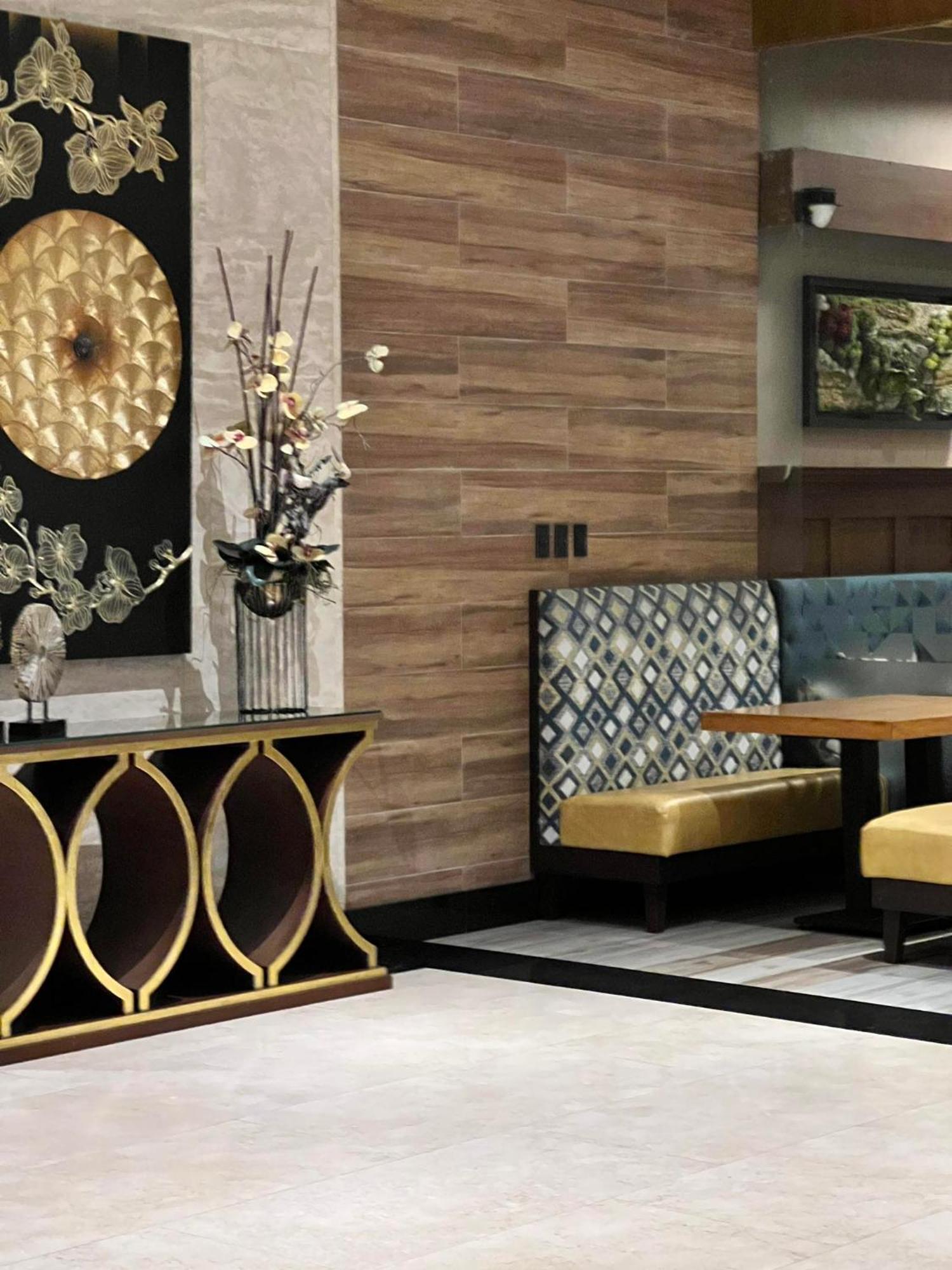 אנגלס Best Western Plus Metro Clark מראה חיצוני תמונה